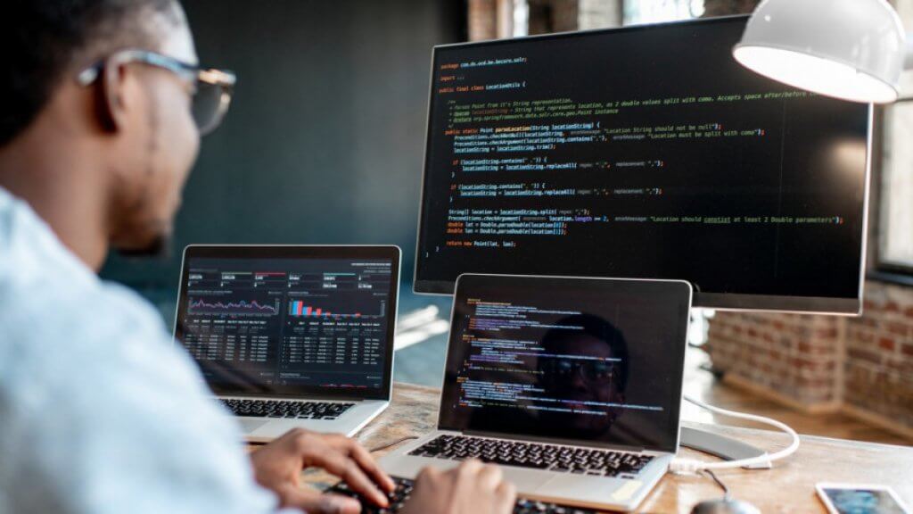 attacco-informatico-cyber-attacchi-cosa-sono-come-difendersi-dagli-attacchi-informatici